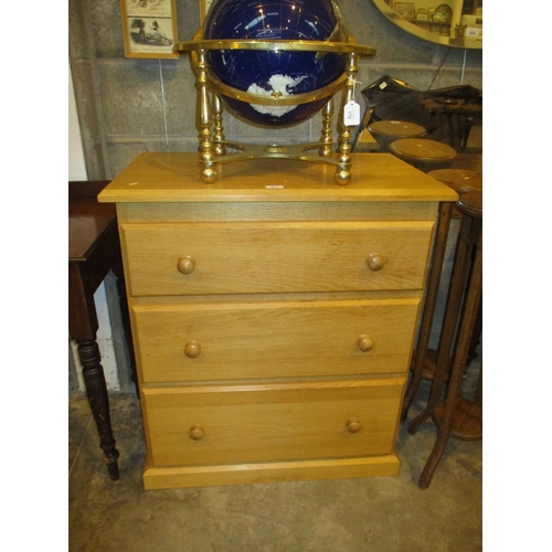 817 - Modern Blonde Oak Chest of 3 Drawers by John Divine Thornybank Woodcraft, October 1999, 78cm