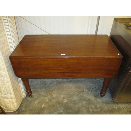 636 - Victorian Mahogany Pembroke Table