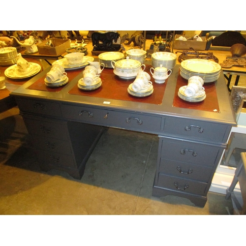 741 - Inset Top Double Pedestal Desk