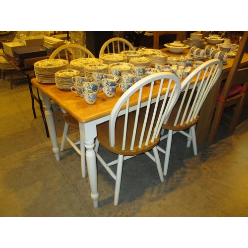 745 - Modern Kitchen Table with 4 Chairs