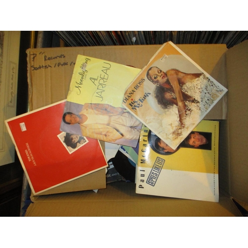 77 - Box of 45s including Tom Jones, Al Jarreau, Diana Ross