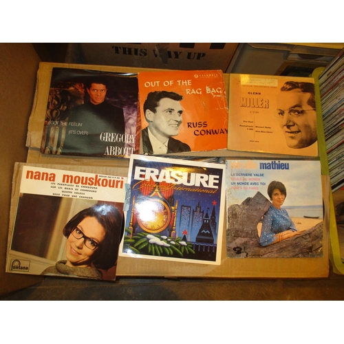 440 - Box of 45s including Russ Conway, Erasure, Glenn Miller