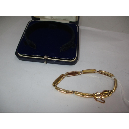 792 - 9ct Gold Bracelet, 7.3g