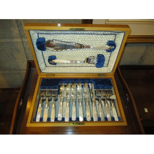 97 - Cased Mother of Pearl and Silver Plate Fish Knives, Forks and Servers