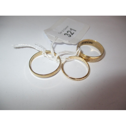 321 - Three 9ct Gold Rings, 6.2g