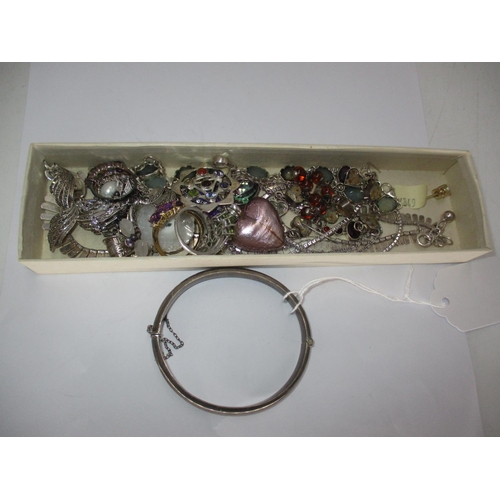 441 - Selection of Silver Jewellery