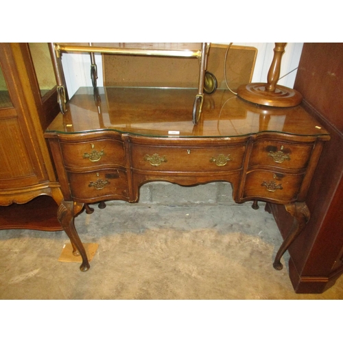 580 - Antique Style Walnut Dressing Table, 104cm