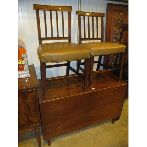 583 - George III Mahogany Drop Leaf Dining Table and 2 Chairs