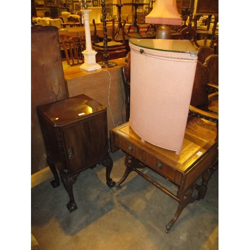 606 - Mahogany Bedside Cabinet, Coffee Table and Linen Box