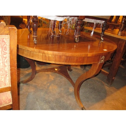 694 - Continental Mahogany Oval Breakfast Table, 124x103cm