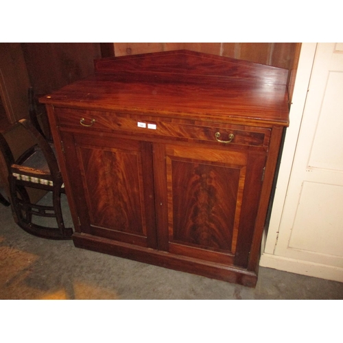 722 - Edwardian Inlaid Mahogany Linen Cabinet, 114cm