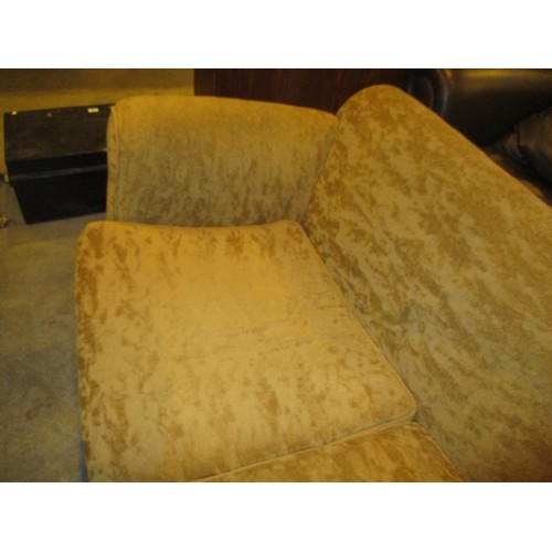 668 - 1920s Settee