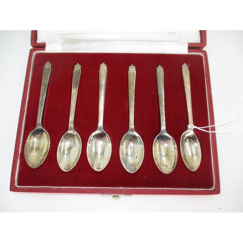 426 - Cased Set of 6 Silver British Hallmarks Teaspoons, 84g