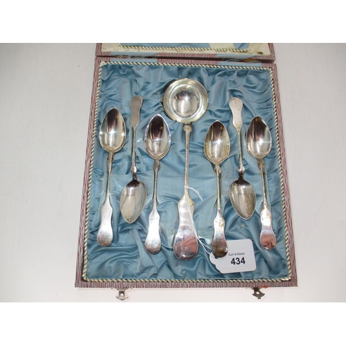 434 - Boxed Set of Austrian-Hungarian Silver Spoons, 1872-1922, 146g