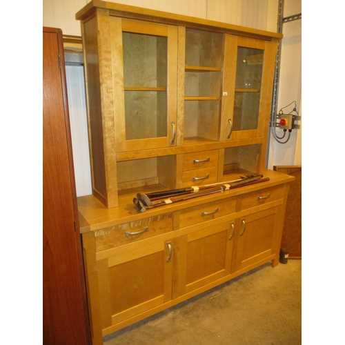 498 - Modern Light Wood Dresser, 179cm