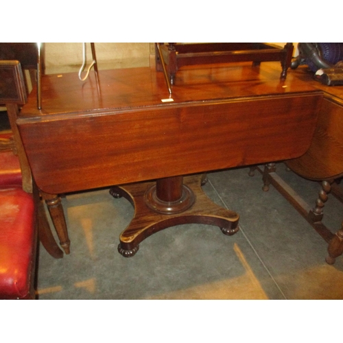 512 - Victorian Mahogany Pembroke Table