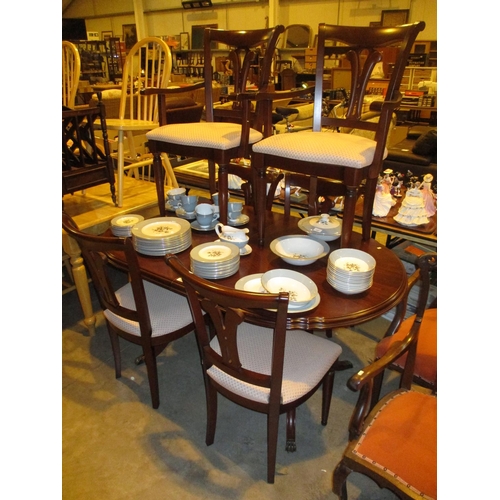 602 - Reproduction Mahogany Extending Dining Table with 6 Chairs and Sideboard