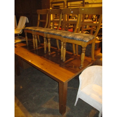 636 - Pine Kitchen Table with 4 Chairs