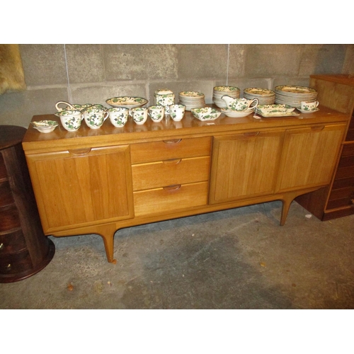 642 - Mid 20th Century Greaves & Thomas Teak Long John Sideboard, 176cm