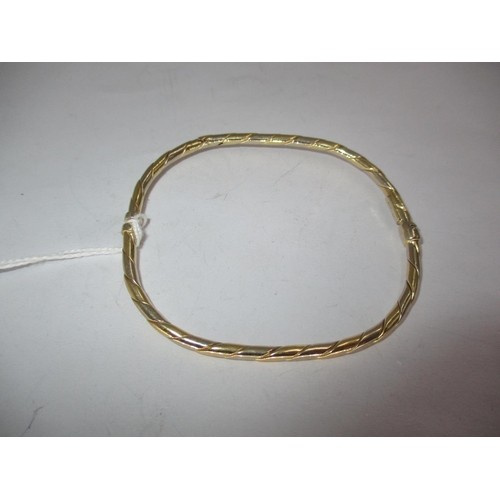 388 - 18ct Gold Bangle, 6g