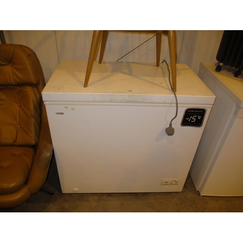 493 - Logik Chest Freezer