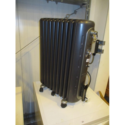 494 - De Longhi Radiator