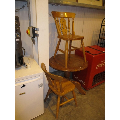 496 - Pine Kitchen Table with 2 Chairs