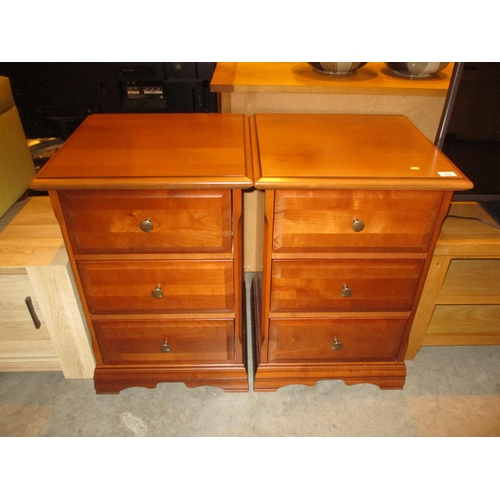 512 - Pair of Bedside Chests