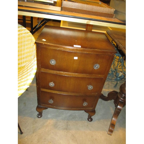 537 - Small Walnut Chest of 3 Drawers, 46cm