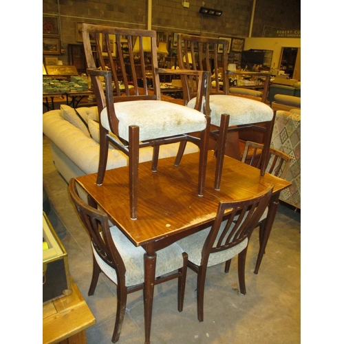 547 - Mid 20th Century Dining Table with 5 Chairs