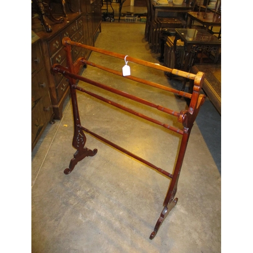 570 - Mahogany Towel Rail