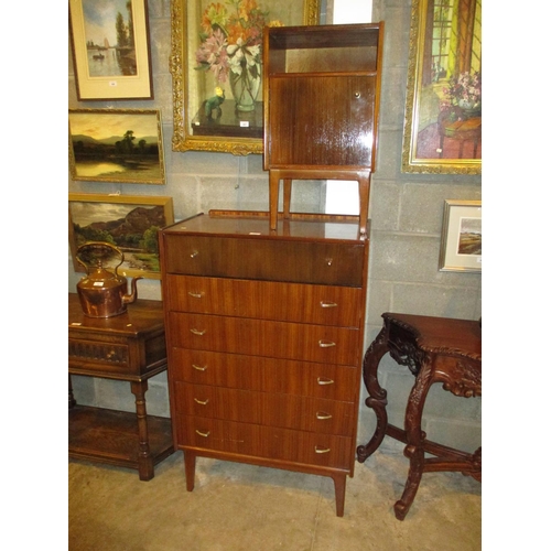 627 - Mid 20th Century Mahogany Chest of 6 Drawers and Matching Bedside Cabinet