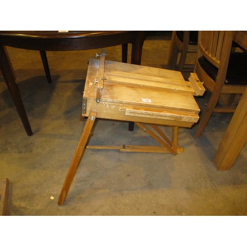 131 - Folding Easel/Art Case