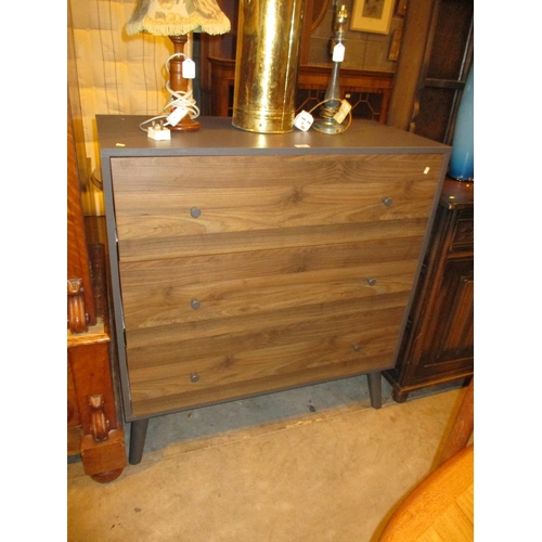 486 - Modern Chest of 3 Drawers, 100cm