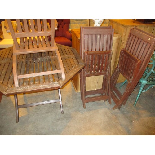 407 - Wooden Garden Table with 4 Folding Chairs