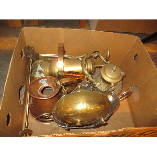 233 - Box of Copper and Brasswares