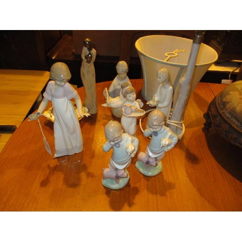 277 - Nao Lamp and 4 Figures, 3 Other Figures and a Dish