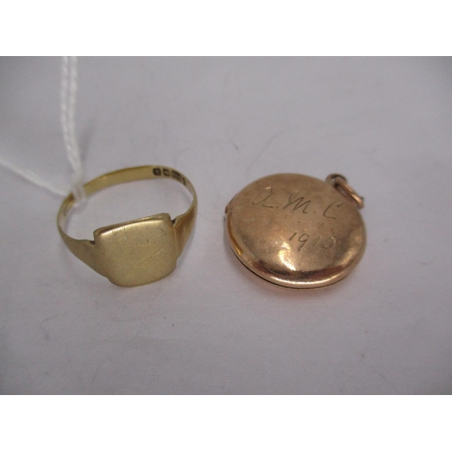 340 - 9ct Gold Signet Ring and Locket, 5.5g