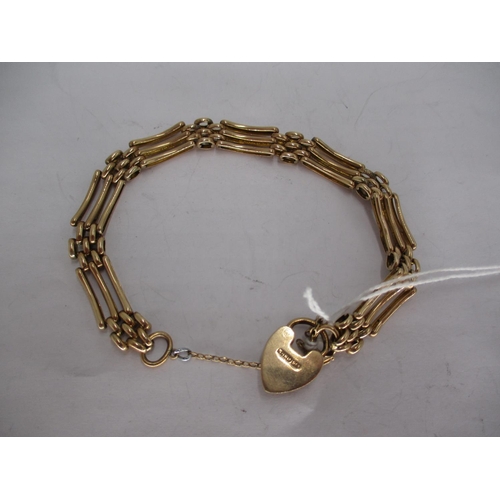 343 - 9ct Gold Padlock Bracelet, 10.6g