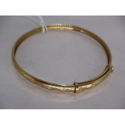 390 - 9ct Gold Expanding Bangle, 4.9g