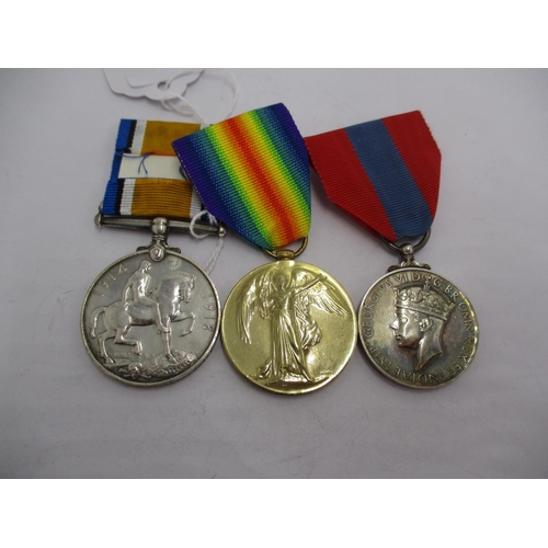 495 - Two WWI Medals and Faithful Service Medal to 136967 DVR.H. Triggs R.E.