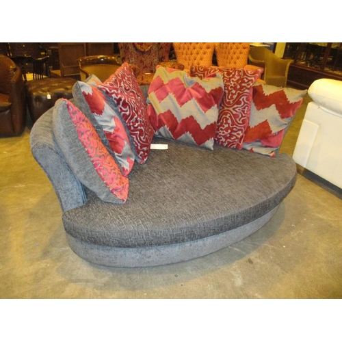 628 - Modern Loose Cushion Settee