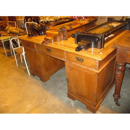 647 - Victorian Oak Partners Desk, 144x110cm