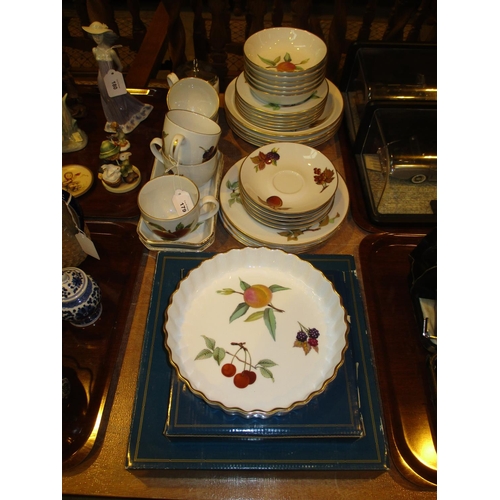 179 - Royal Worcester Evesham China, 35 pieces