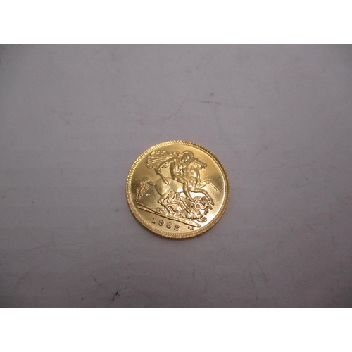 331 - 1982 Gold Half Sovereign