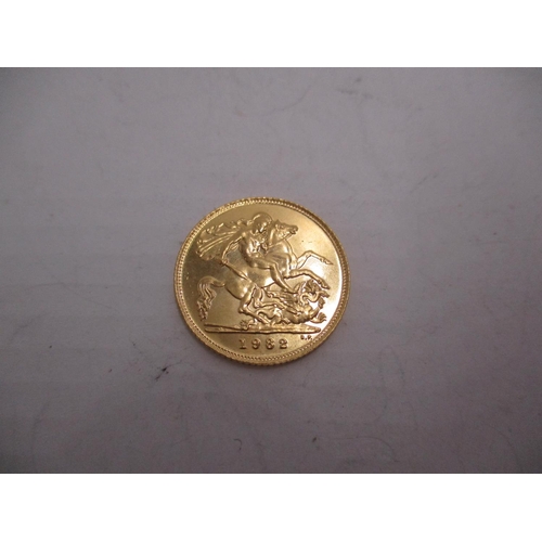 333 - 1982 Gold Half Sovereign