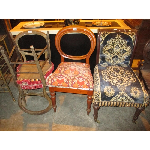 726 - Three Victorian Balloon Back Chairs and a Damaged Chair