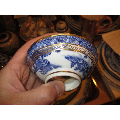 198 - Selection of Chinese and Other Blue and White Ceramics