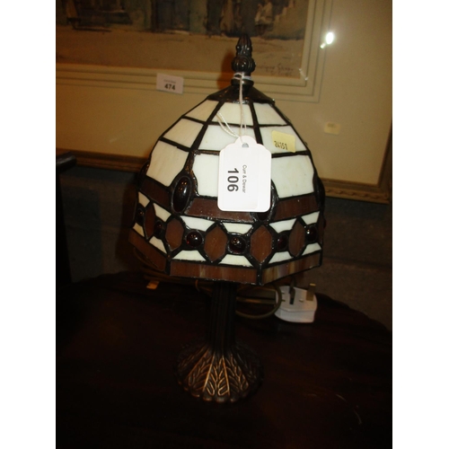 106 - Tiffany Style Table Lamp