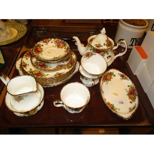 176 - Royal Albert Old Country Roses 19 Piece Tea Set